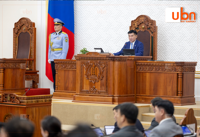 Төсвийн тодотголыг хэлэлцэх ээлжит бус чуулган 10.00 цагаас эхэлнэ
