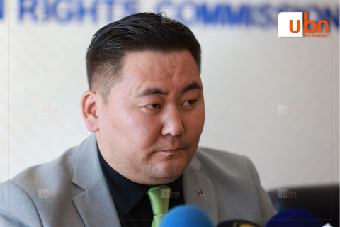 Зарим нэгдүгээр ангид 60-70 хүүхэд суралцаж, хүүхдийн аюулгүй байдал, суралцах эрх зөрчигдөж байгааг ХЭҮК онцоллоо