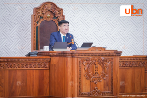 ШУУД: УИХ-ын намрын ээлжит чуулган нээлтээ хийж байна