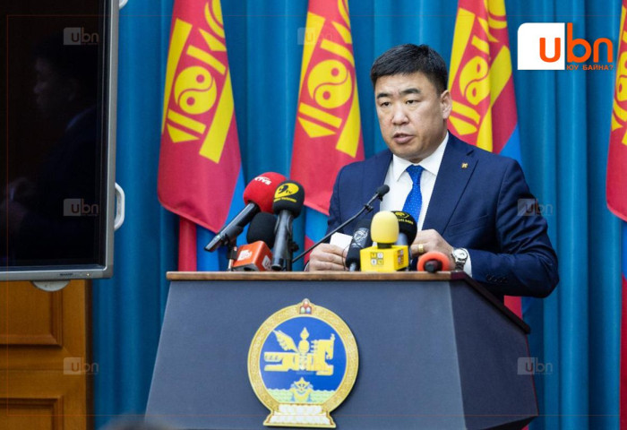 ШУУД: Засгийн газрын хуралдаанаас гаргасан шийдвэрийг танилцуулж байна