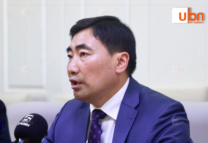 Б.Дашпүрэв: ОХУ, БНХАУ-аас 26 000 тонн бензин ачсан вагон ирж яваа тул борлуулалт хэвийн болно
