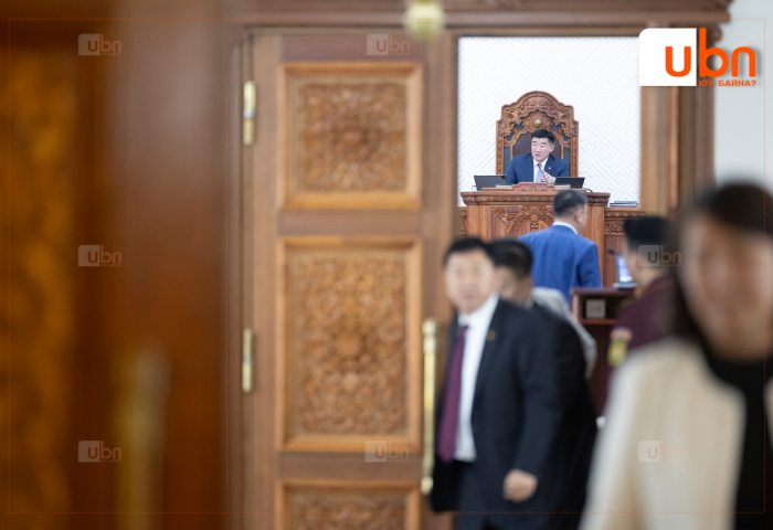 ЧУУЛГАН: Төрийн худалдан авах ажиллагааны тухай хуулийн шинэчилсэн найруулгыг хэлэлцэж байна