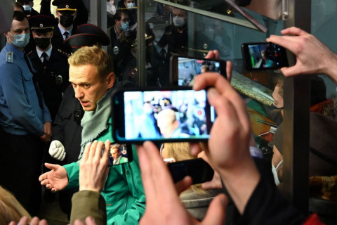 А.Навальныйг 30 хоног хорихоор боллоо