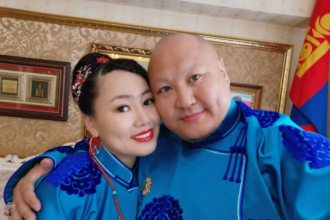 Дуучин Т.Дэлгэрмөрөнг гэр бүлийн хүчирхийлэл үйлдсэн хэмээн шалгаж эхэлжээ