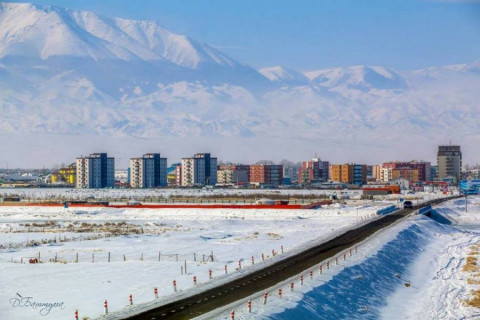 Увс аймгийн Улаангом суманд цэцэрлэг, сургуулийн үйл ажиллагааг зогсоолоо