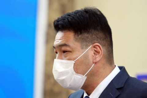 С.Энхболд: Дөрвөн вакцин тавьчихаад иргэдээр сонгуулахгүй, эмчийн заалтаар хийнэ