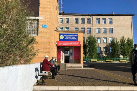Ерөнхийлөгчийн сонгуулийн санал хураалт эхэллээ