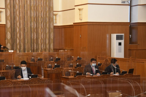 Чуулганы нэгдсэн хуралдаантай