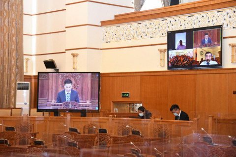 Чуулганы нэгдсэн хуралдаан эхэллээ
