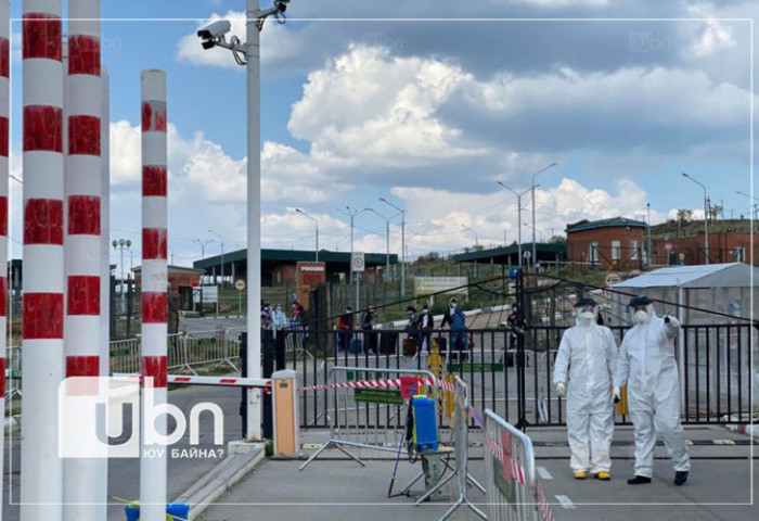 Алтанбулаг боомтоор зорчих тээврийн хөдөлгөөнийг хязгаарласан хугацааг энэ сарын дуустал сунгажээ