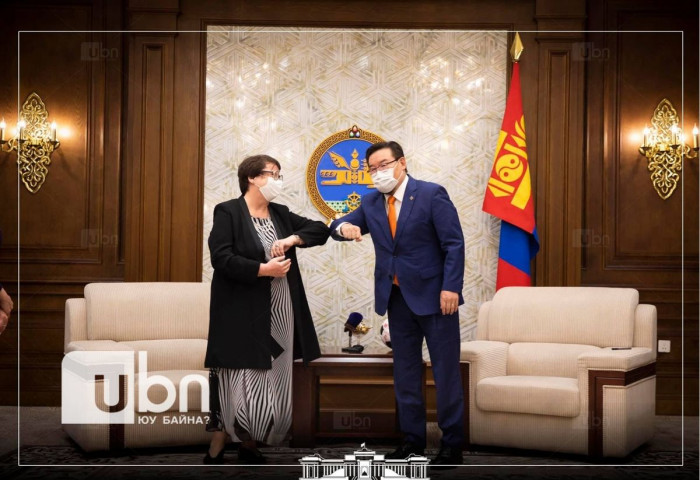 Г.Занданшатар Швейцарын хөгжлийн агентлагийн дарга Стефани Бурритай уулзлаа