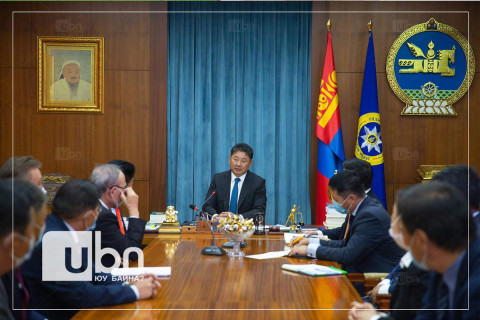 Ерөнхийлөгч У.Хүрэлсүх: Эдийн засгийг сэргээх төр, хувийн хэвшлийн хамтарсан зөвлөгөөн хийнэ