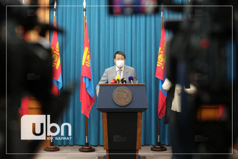 “Олон улсын олимпиадад амжилттай оролцсон багш сурагчдын урамшууллыг энэ долоо хоногт олгоно“