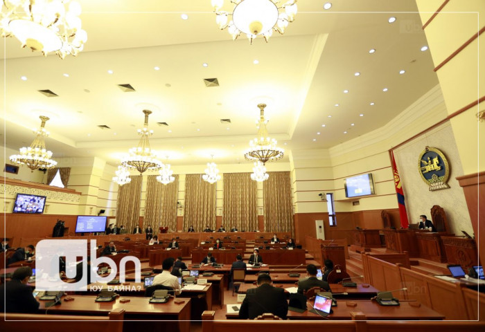 Чуулган: 2022 оны төсвийг хэлэлцэж эхэллээ