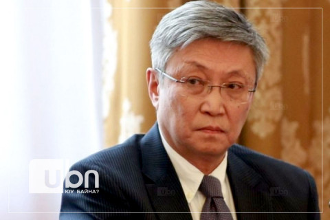 С.Баяр: Хувийн гоморхолоо төрийн өсөрхөл мэт ярих хүн гарсангүй
