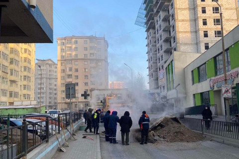 Натур худалдааны төвөөс Нарны замыг холбосон туслах замыг хаажээ