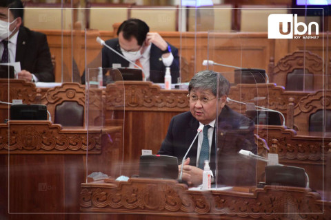 Ч.Хүрэлбаатар: Өмгөөллийн салбарыг төрийн салбар болгох гэсэн эхний алхам энэ хуулиар тавигдаж байна