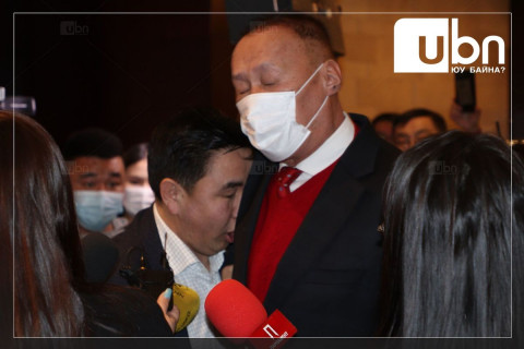 “Буян Жаргалсайхан, Д.Мөнх-Эрдэнэ хоёрын зодоон л “од“ боллоо, шийдэл гарсангүй“
