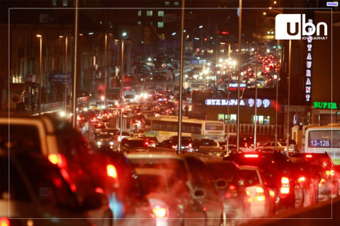 ӨДРИЙН СУРВАЛЖИЛГА: Нийслэлд хөдөлгөөнд оролцож буй тээврийн хэрэгслийн тоо 10-20 хувиар нэмэгджээ