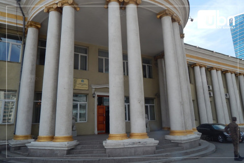 “Нөхцөл байдал тогтворжих хүртэл хоргодох байрандаа байх зөвлөмжийг өгч байгаа“