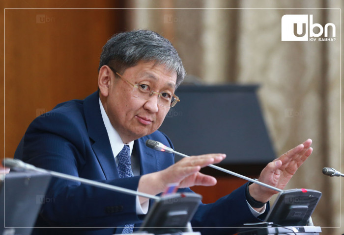 Ч.Хүрэлбаатар: 750 тэрбум төгрөгийн зээлийг улсын төсөв рүү шилжүүлнэ гэж байхгүй шүү