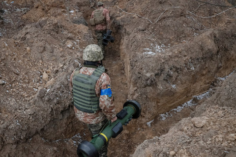 Оросууд Донецк хотод пуужингийн цохилт өгсний улмаас 7 хүн шархаджээ