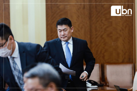 “Цагаан будаа, элсэн чихэр, ургамлын тосны гаалийн татварыг 2022 он дуустал тэглэх саналыг УИХ-д хүргүүлнэ“