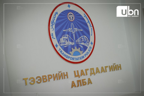 Мотоцикл автомашинтай мөргөлдсөний улмаас мотоциклын жолооч амиа алджээ