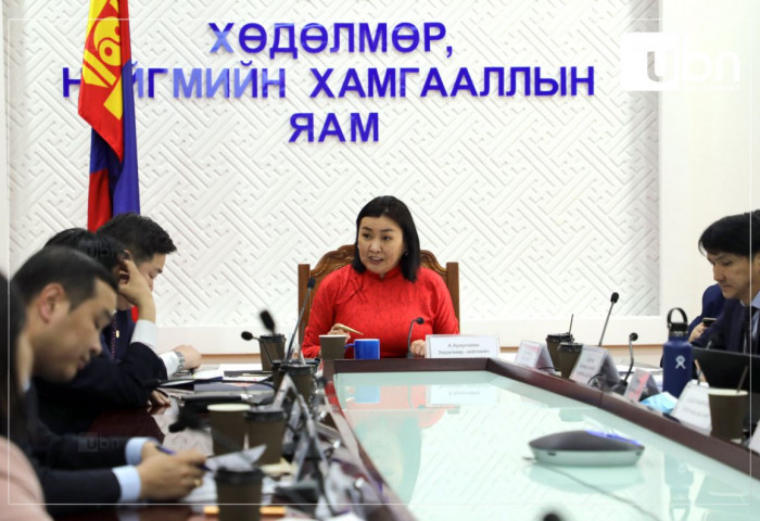 ХНХЯ: Хөдөлмөрийн хөлсний доод хэмжээг 550 мянган төгрөг болгож шинэчлэн тогтоолоо