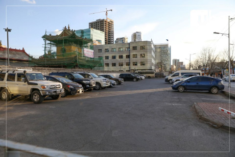 Газрын түрээсийн төлбөрийг Чойжин ламын сүм музей төлж, хувийн хэвшил орлогыг нь авдаг байсныг зогсоолоо
