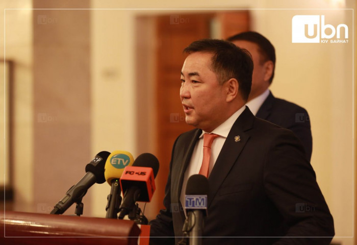 Б.Пүрэвдорж: Нарийн царигтай төмөр зам барих тогтоолын төслөө Их хуралд өргөн барьж байна