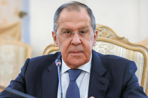Путины биеийн байдал муу гэх мэдээллийг Лавров няцаажээ