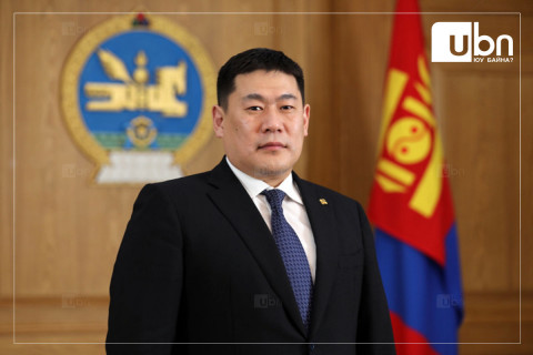 Л.Оюун-Эрдэнэ: Эх, хүүхдийн эрхийг хангах нь энэ ЗГ-ын тэргүүн зорилтын нэг
