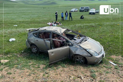Зам тээврийн ноцтой осол гарч, нэг хүн амиа алдаж, 4-9 насны 3 хүүхэд гэмтжээ