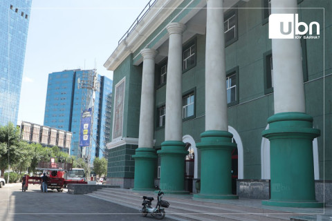 Наадмаар Төв цэнгэлдэх орчмын уулзваруудыг хааж, автомашины хөдөлгөөнийг хязгаарлана