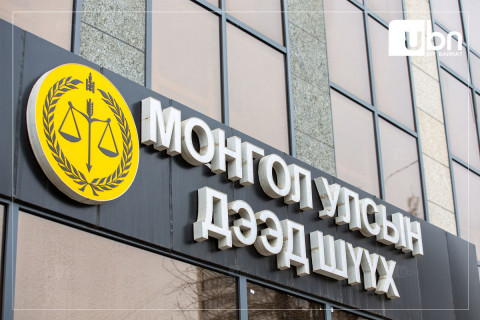 Нийт 12 хүний автомашиныг мөргөж, 2 хүнийг гэмтээсэн жолоочийг ШҮҮХЭЭС ГЭМ БУРУУГҮЙ ГЭЖ ҮЗЖЭЭ