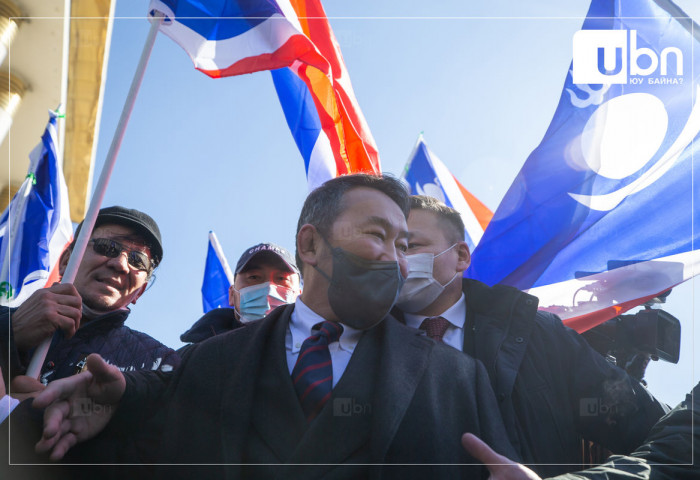 Л.Оюун-Эрдэнэ сайдын попролын буянаар Х.Баттулгын гэм зэмийг ИЛЧЛЭХ НЬ ЭЭ