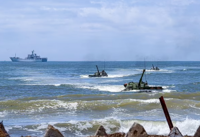 Хятад Улс байлдааны 30 онгоц Тайвань руу илгээжээ