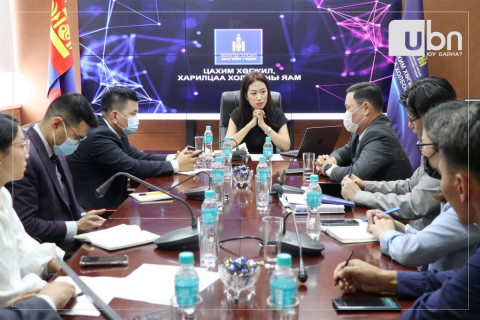 ЦХХХЯ: “Е-Mongolia”-аас авсан баримт бичгийг хүлээн зөвшөөрөх асуудлаар банкуудын төлөөлтэй уулзлаа