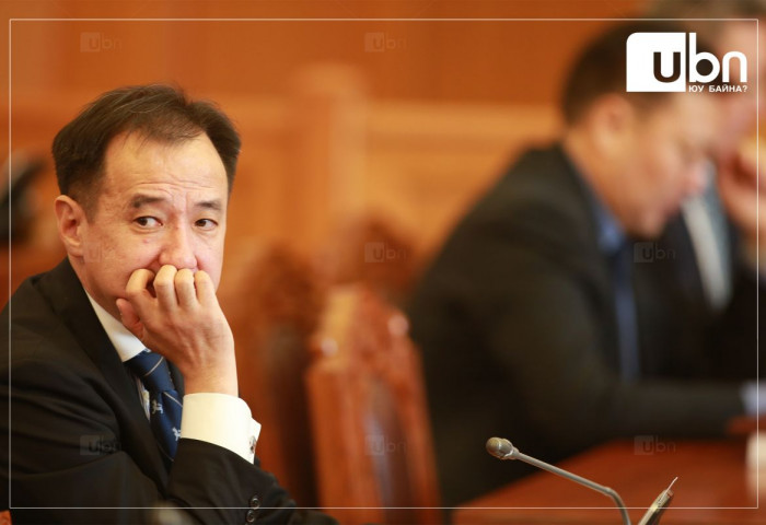 Д.Цогтбаатар: ҮХЦ-ийн шийдвэр гарсанаар дан дээлтэй сайд нар чинь сайдын үүрэг гүйцэтгэгч болчихсон байгаа шүү