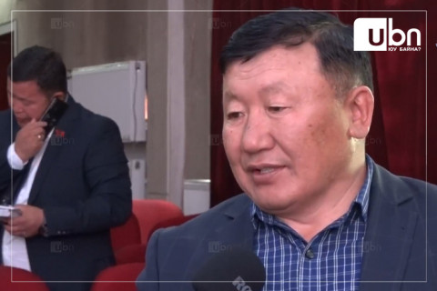 ХОВД аймгийн ИТХ-ын төлөөлөгч: Нутгийн удирдлагын шийдэх асуудал руу нам хэт их орж байгаа нь БУРУУ
