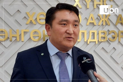 Э.Уламбаяр: Энэ сарын дундуур тариалангийн бүс нутгаар нойтон цас орж, цочир хүйтрэх төлөвтэй байгаа тул ургац хураалтад анхаарч ажиллаж байна