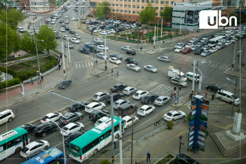 Автомашины зорчилтыг уулзваруудад таних шинэ уншигч системийг зургаан дүүрэгт нэвтрүүлж байна