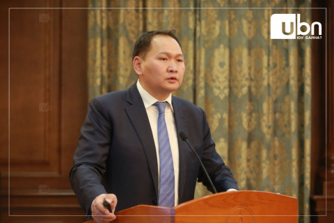 О.Амартүвшин: Нэг айл сард 85 мянга, жилд сая орчим төгрөгийн өр зээлэнд орж байна