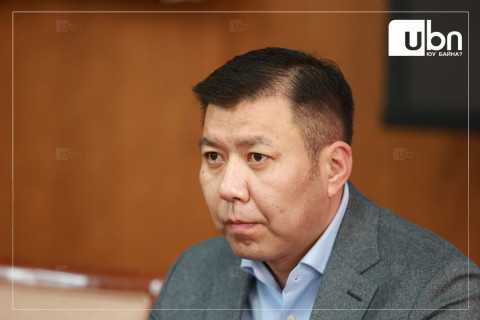 Б.Энхбаяр: Монголыг “дайн“-д татан оруулах нь хэнд ашигтай юм