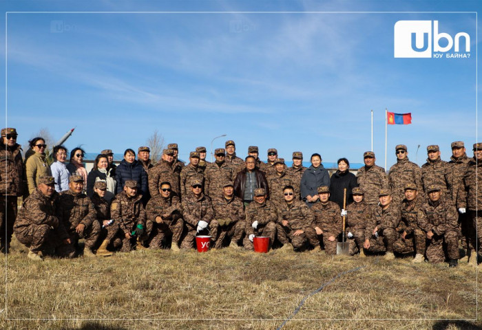 СУРВАЛЖИЛГА: БХЯ-ны бие бүрэлдэхүүн эко цэргийн ангид 150 мод тарилаа