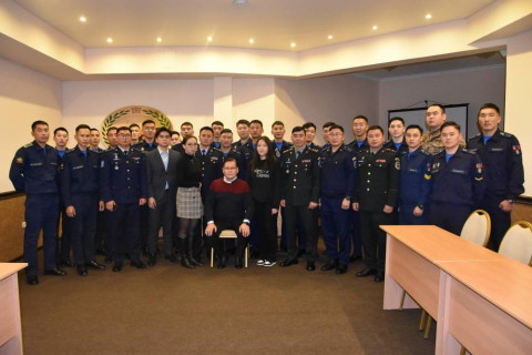 Элчин сайд Ө.Энхтүвшин ОХУ-д суралцаж буй оюутнуудтай уулзав