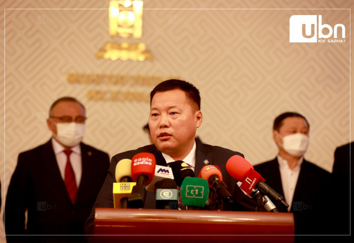 ШУУД: АН-ын бүлгээс 2023 оны алдагдалтай төсөв батлахыг эсэргүүцэж мэдээлэл хийж байна