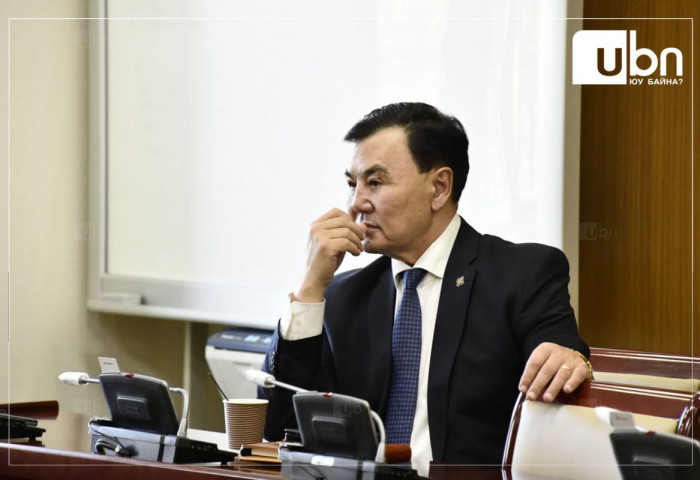Б.Баттөмөр: Нүүрсний хулгайн хэрэг дөнгөж шалгагдаж эхэлж байна