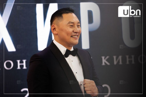 Б.Амарсайхан: Кино маань Оскарт “Амраагийн“ гэдгээр бус Монголын кино гэж овоглогдоно шүү дээ